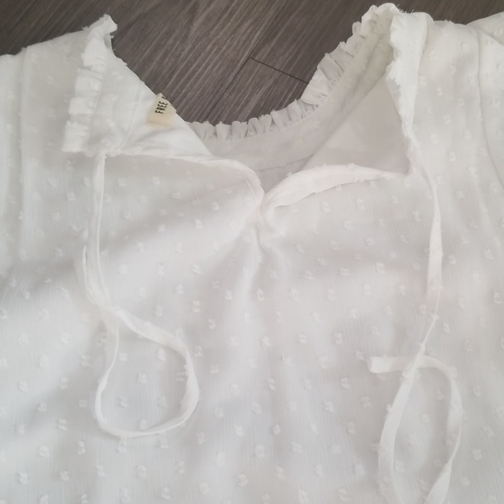 Free Generation top/blouse - Picture 3 of 5